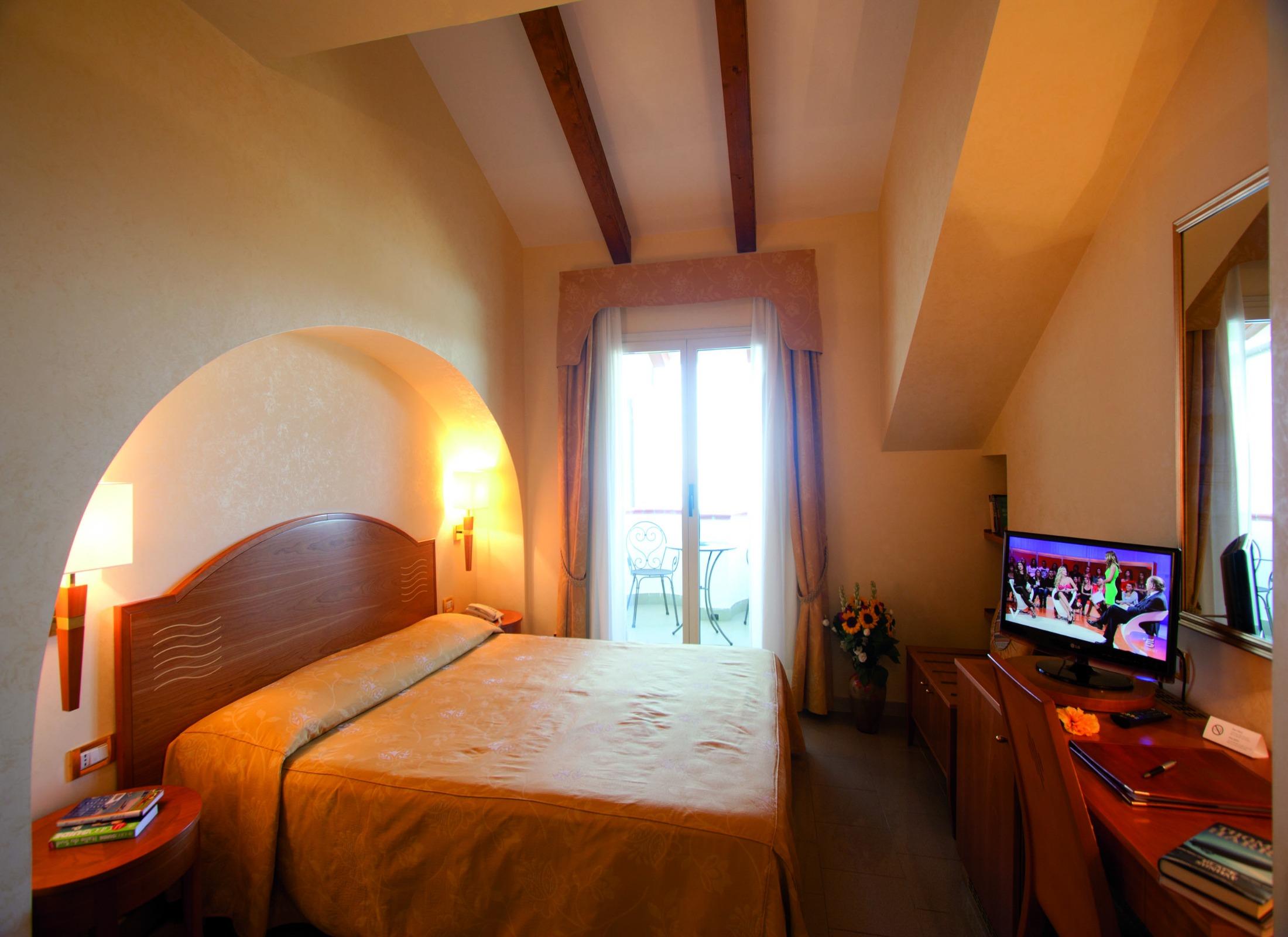 Hotel Tirreno Parghelia Ruang foto